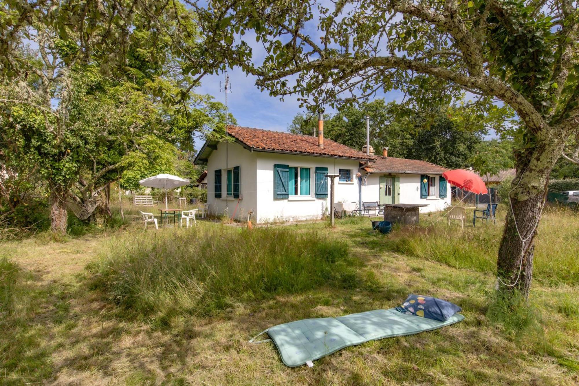 Petite Maison Rustique Et Atypique Hourtin Eksteriør billede